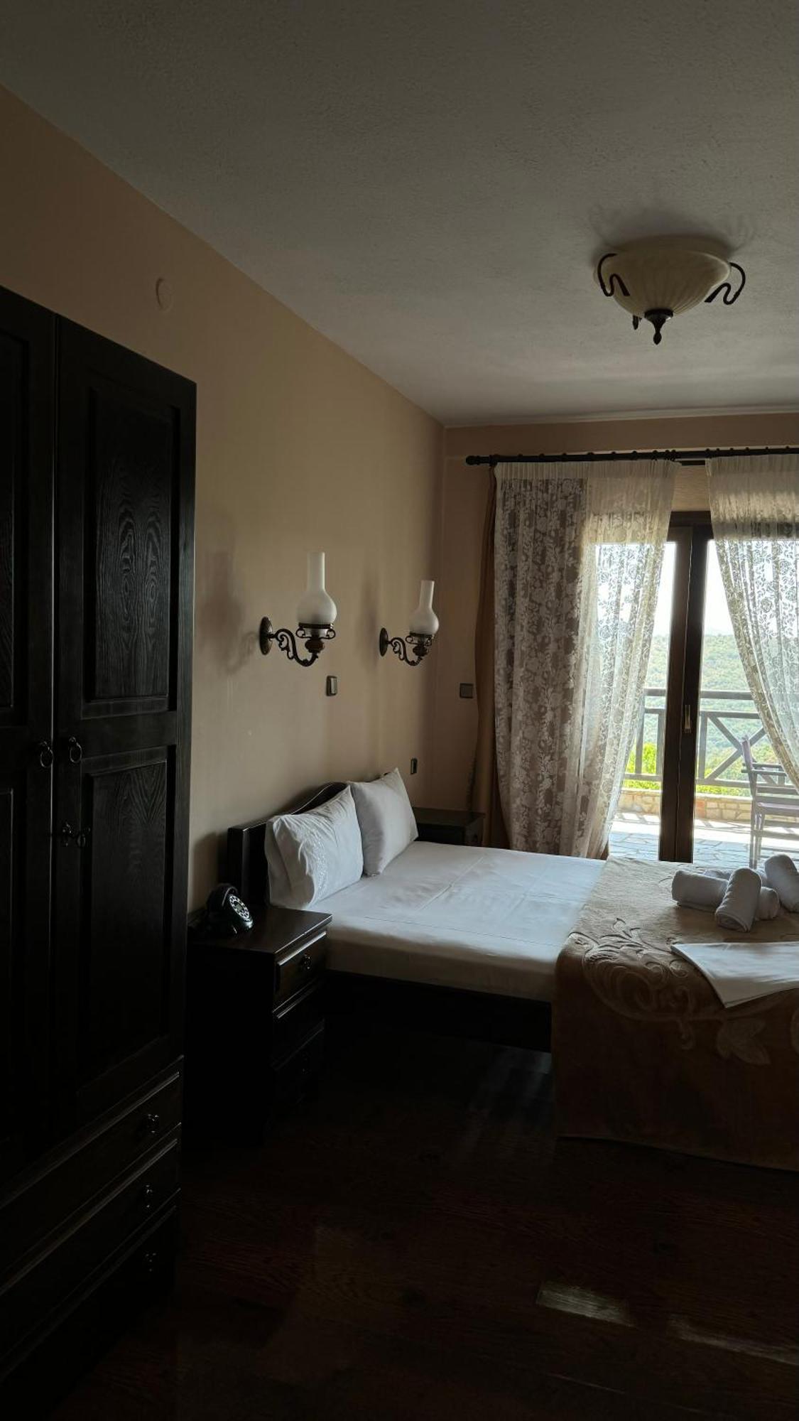 Guesthouse Kastro Едеса Екстер'єр фото