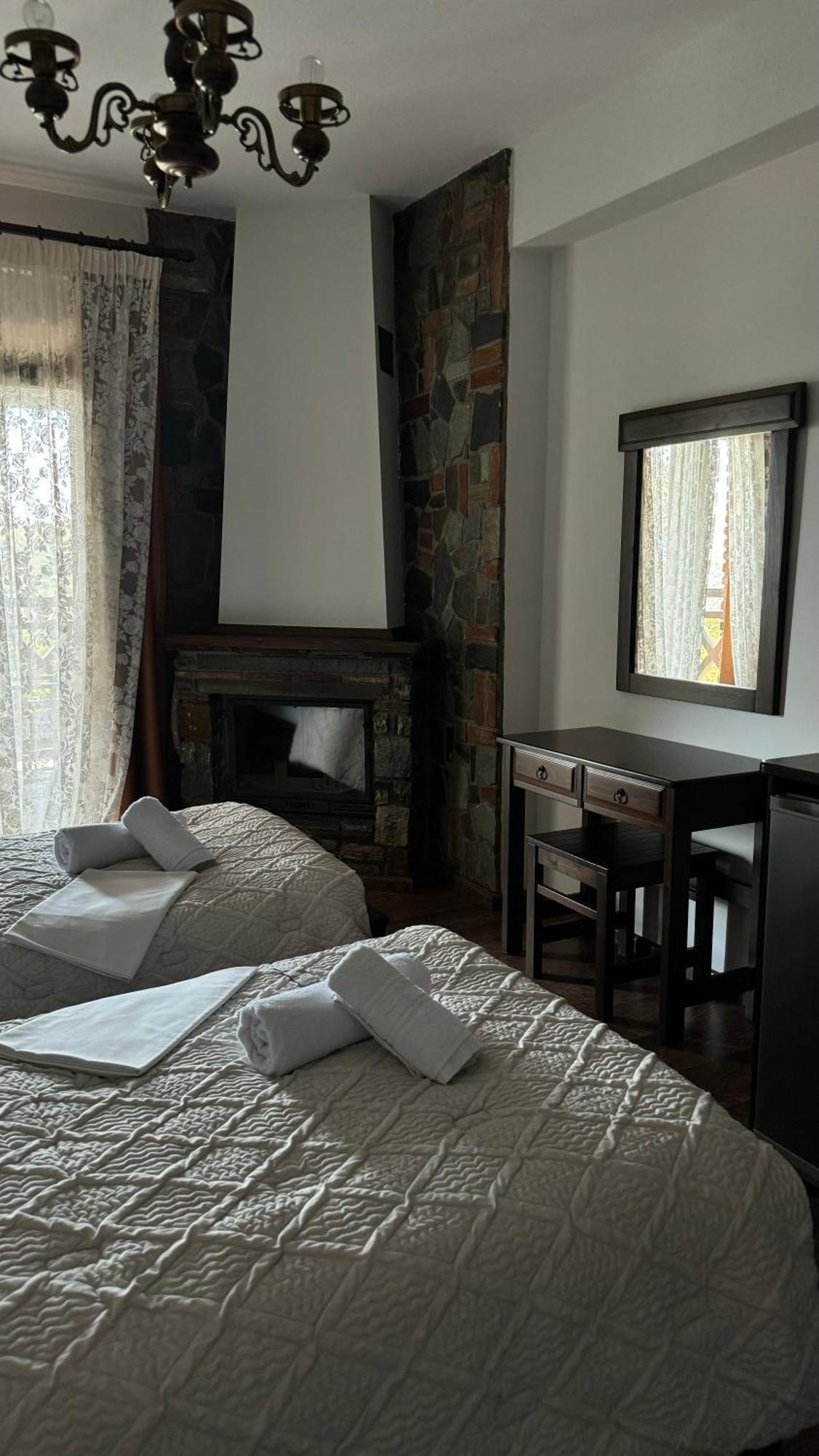 Guesthouse Kastro Едеса Екстер'єр фото