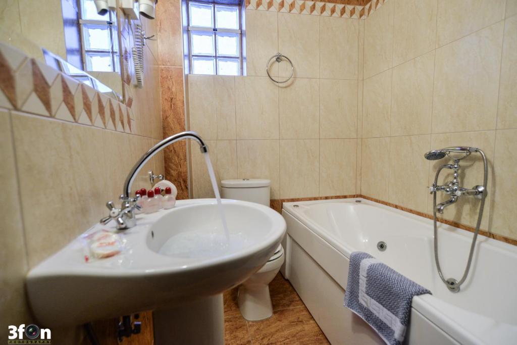 Guesthouse Kastro Едеса Екстер'єр фото
